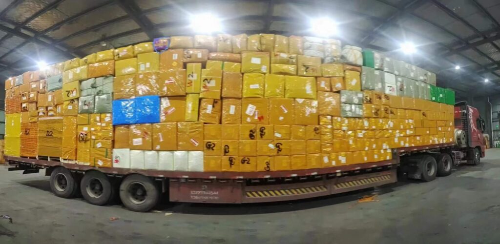 Крупная сборная автопартия смешанного товара из Гуанчжоу